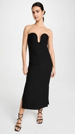Brand new 🛒 Flash Sale 🧨 Alexis Romani 👗 👗 Dress Black 🔔 ⭐