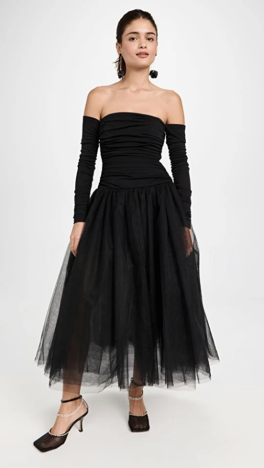 Promo π Cheapest π Cinq Γ Sept Wells π π Dress Black π π₯° 1 Promo π Cheapest π Cinq Γ Sept Wells π π Dress Black π π₯°