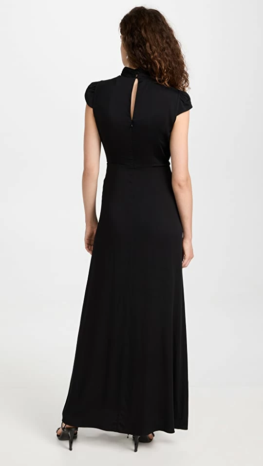 Best Sale π Best Pirce β¨ Self Portrait Black Stretch Crepe Maxi π π Dress 𧨠β 2 Best Sale π Best Pirce β¨ Self Portrait Black Stretch Crepe Maxi π π Dress 𧨠β - Image 2
